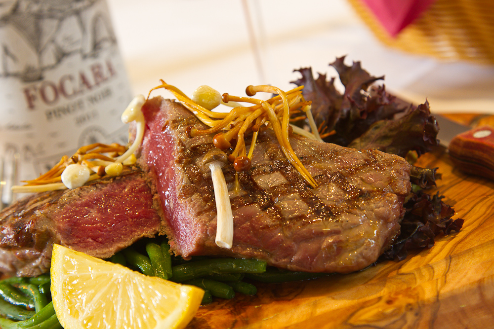 grilled-entrecote-of-beef-with-mix-wild-mushrooms-and-french-beans